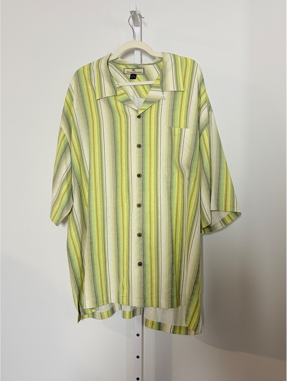 Tommy Bahama XXL Men's Silk Short Sleeve Button-Up Shirt in Green and Yellow Str